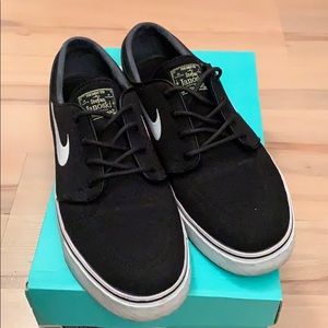Nike Zoom Stefan Janoski CNVS - Size 9